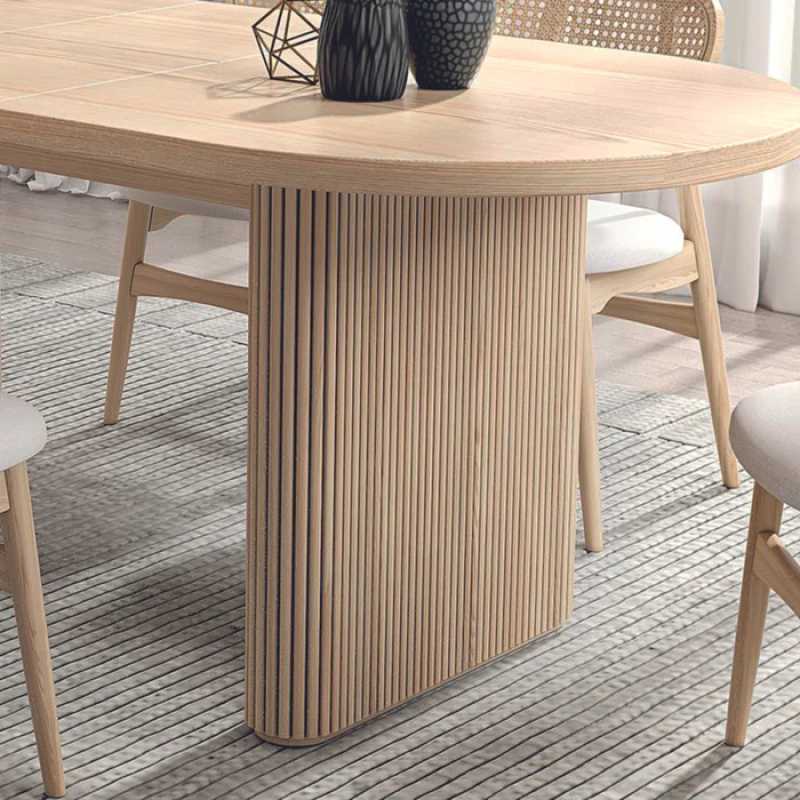 Chicago Natural Wood Dining Table – Scandinavian Simplicity